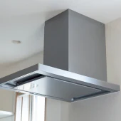 換気扇・レンジフードの掃除が大変すぎる…そんな時に頼れる業者とレンジフード清掃のポイント